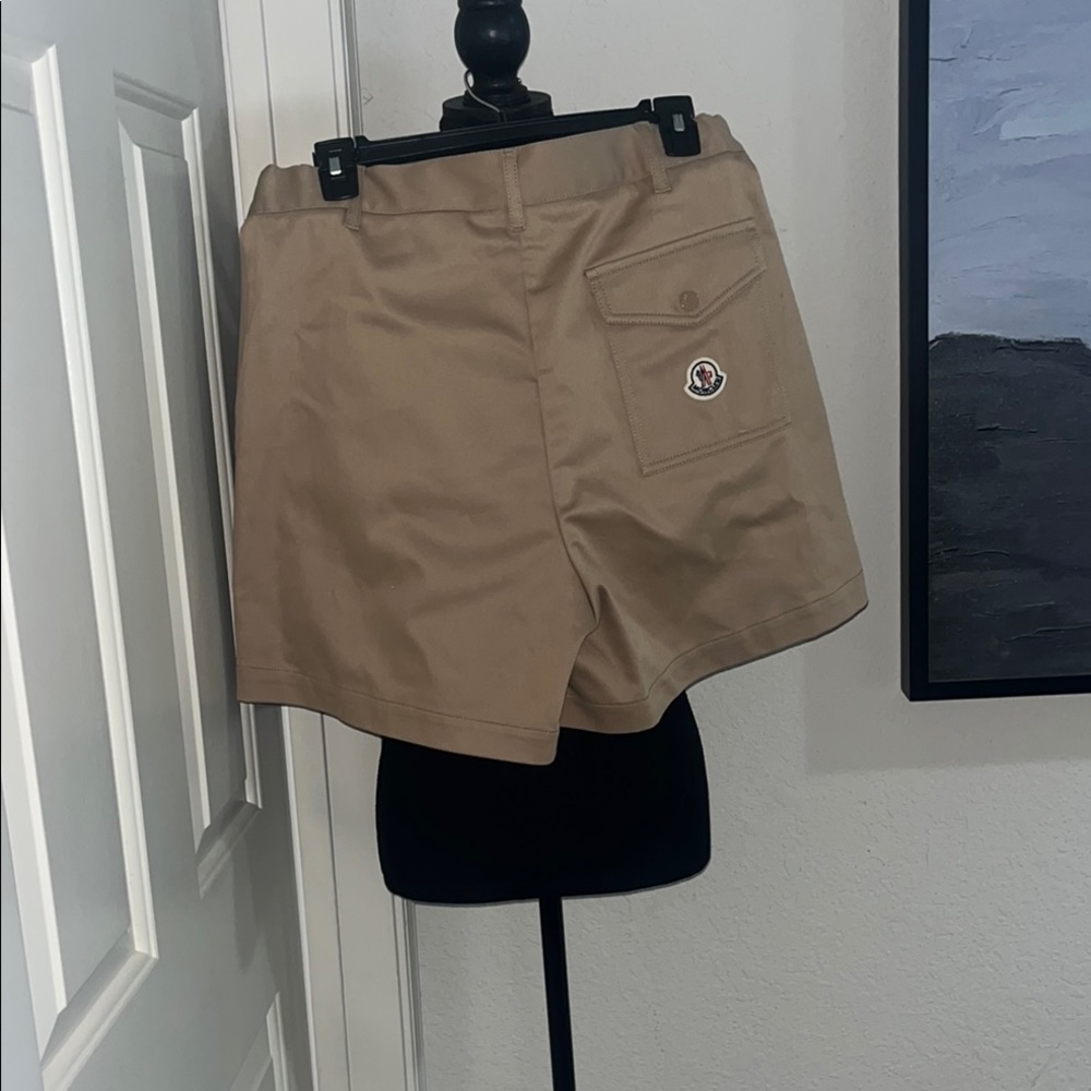 Moncler Tan Cargo Shorts Tailored Mid-Length NWT - Picture 8 of 10